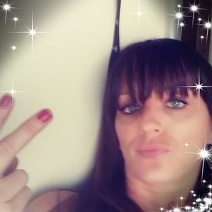 Meet your Posher, Zenja